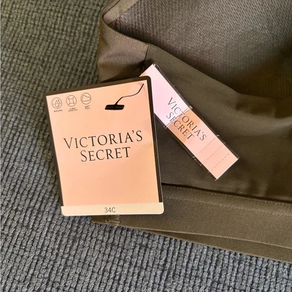 Victoria's Secret Olive Green Sports Bra - Picture 5 of 6